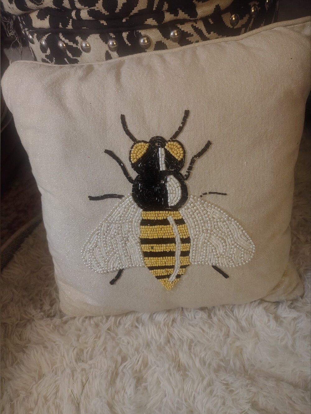 Gorgeous Primrose Vintage Beaded BUMBLE BEE Detail Throw Pillow 16" x 16"